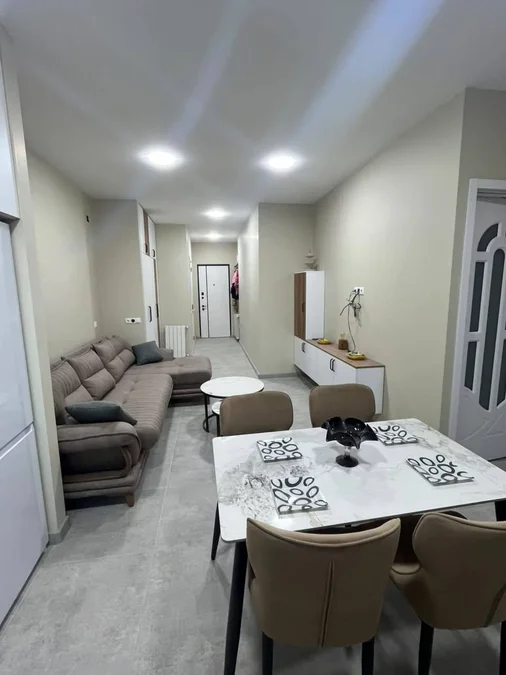 2+1, 65м², $700 на Гиорги Брцхинвале 126