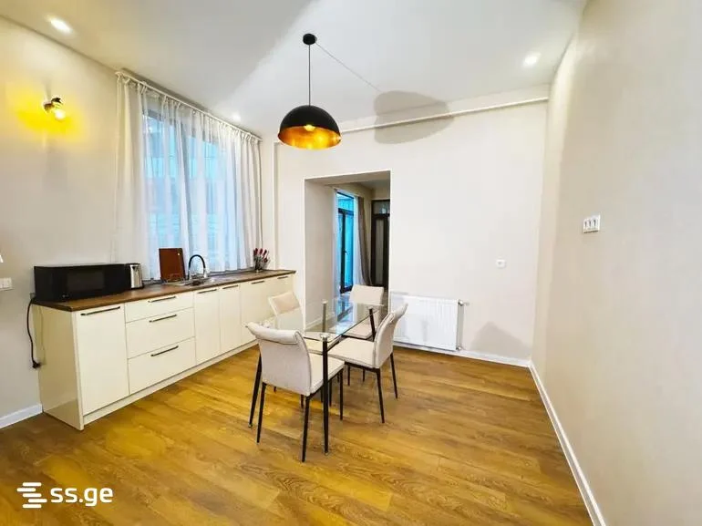 2-комнатная квартира в Тбилиси