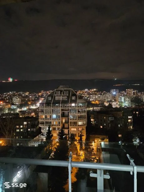 3-комнатная квартира в Тбилиси