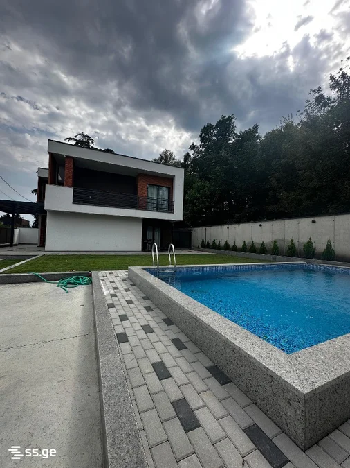 6 room Private House For Rent. Digomi