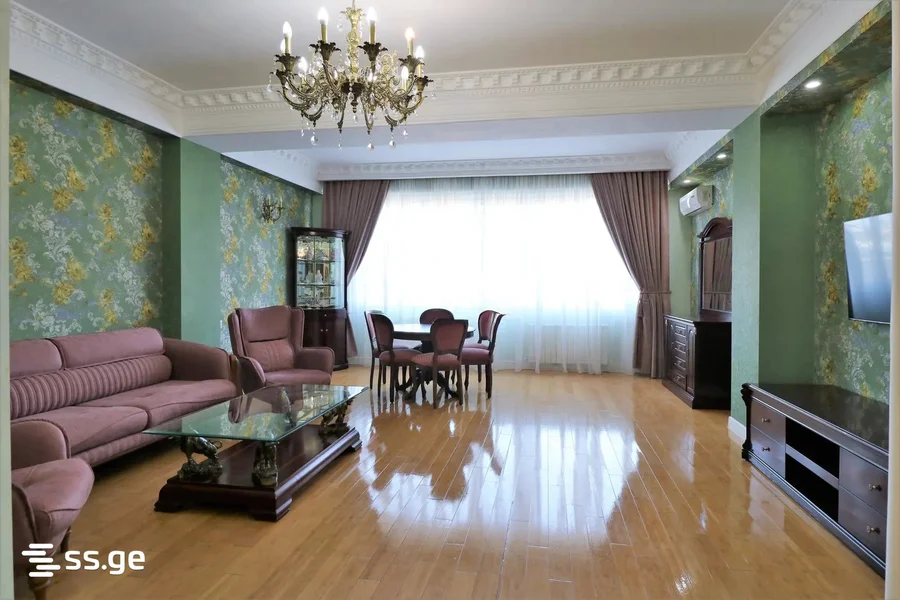 2 room Flat For Rent. Vake