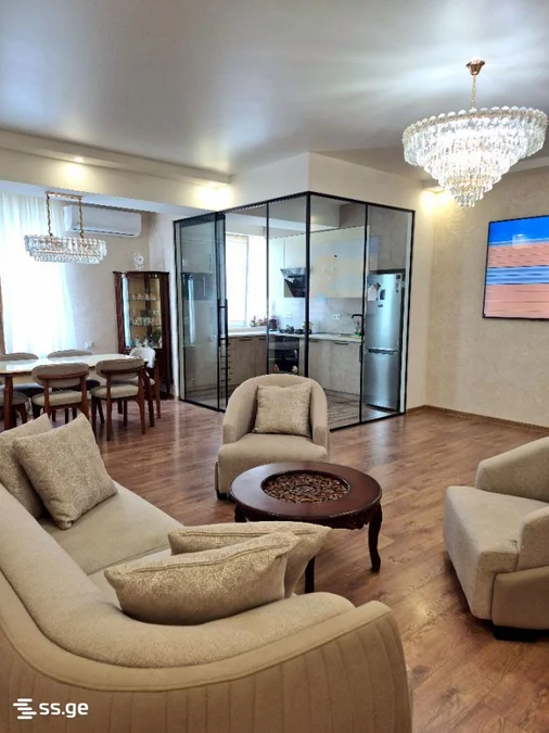 3 room Flat Daily rent. Ortachala