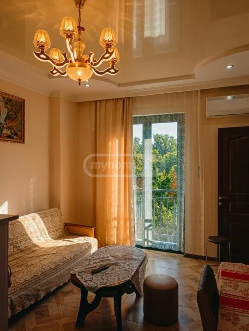 2+1 на Kh. Akhvlediani st. 3 ძველი ბათუმის უბანი