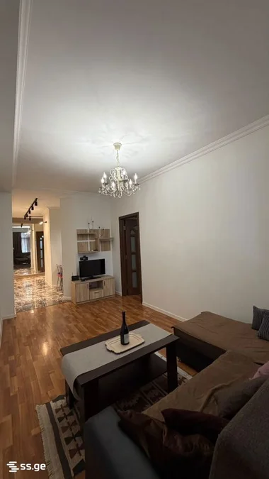1+1 на შერიფ ხიმშიაშვილის გამზირი 1 Khimshiashvili District