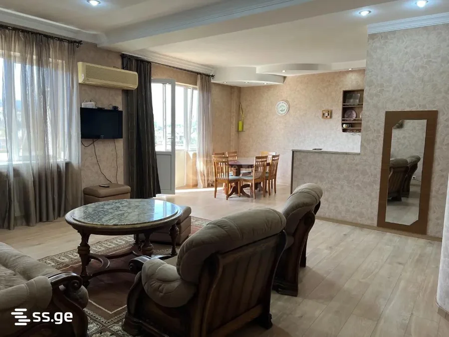 Коммерческое помещение на cinamdzgrishvili st. 57 Chugureti