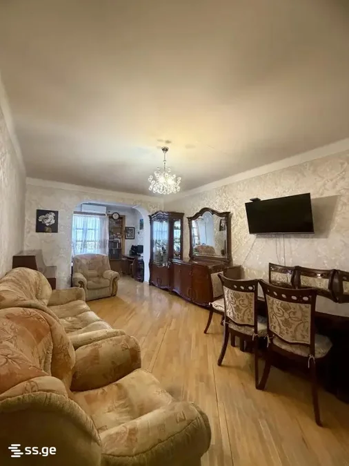 2 room Flat For Sale. Sanzona