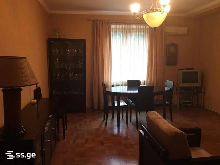 2-комнатная квартира в Тбилиси