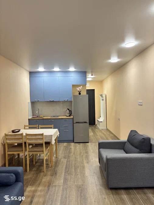 Коммерческое помещение на Blue Sky Tower Tbel Abuseridze st. 13 Khimshiashvili District