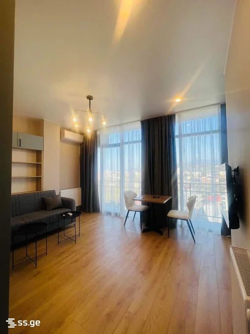 1+1 на Шосе Аэропорта 186 Airport District