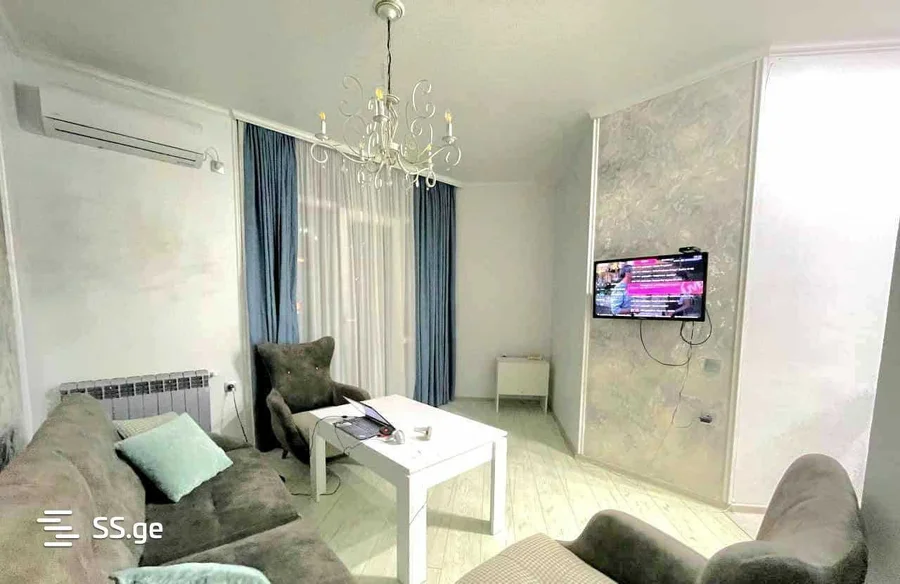 3-КОМНАТНАЯ КВАРТИРА 60 м²