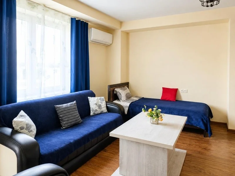 Коте Марджанишвили ул., 11: 3-комнатная, 70.0 м²