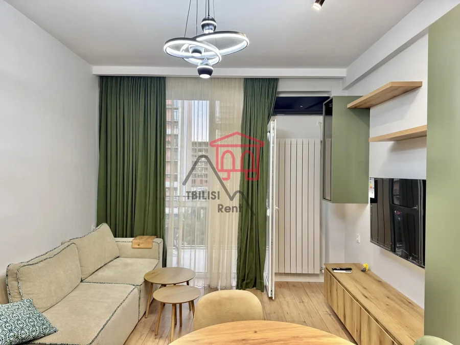 2-комн. квартира, 52 м², $650