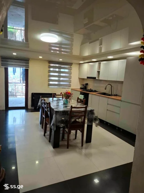 5 room Private House For Sale. Lotkini