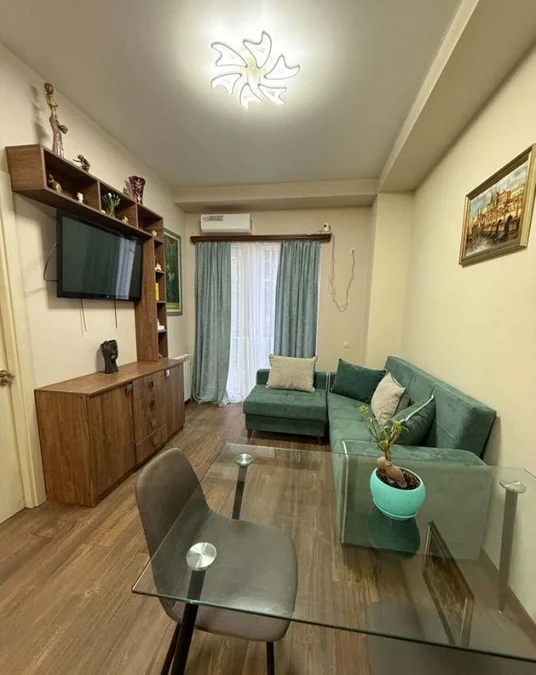 1-й переулок Валентина Топуридзе: Студия, 44.0 м²