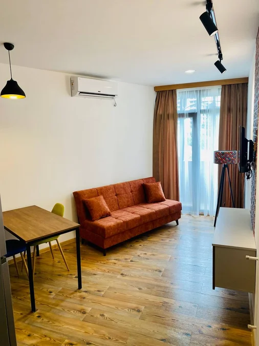 2-комнатная квартира в Махинджаури, $300