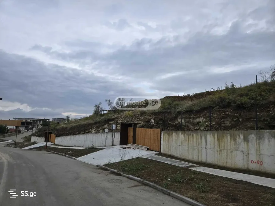 Земельный участок у озера Лиси, панорама Тбилиси
