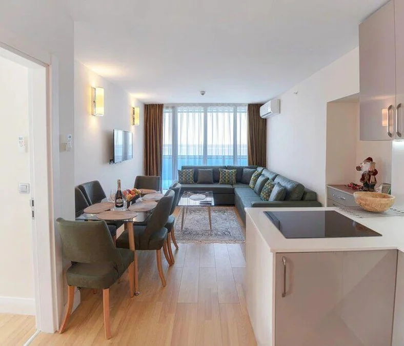 Orbi City: 3-комнатная, 76.0 м²