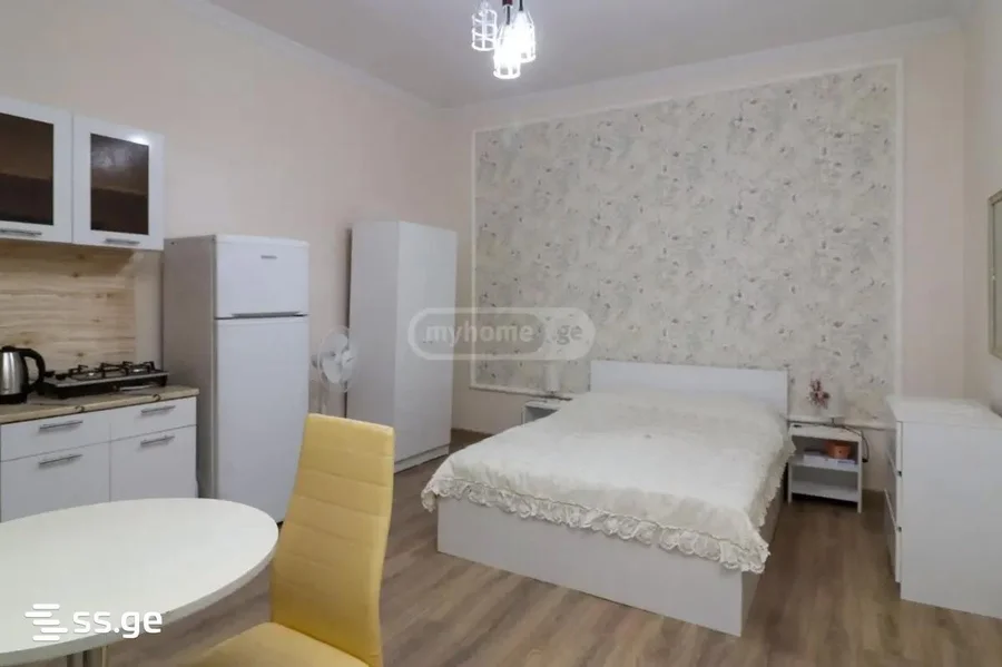 2 room Flat for rent. Sololaki