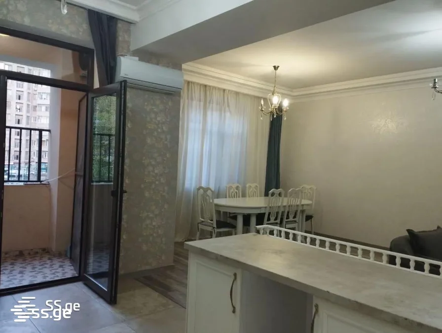 Коммерческое помещение на m. aleksidze st. 1 Saburtalo