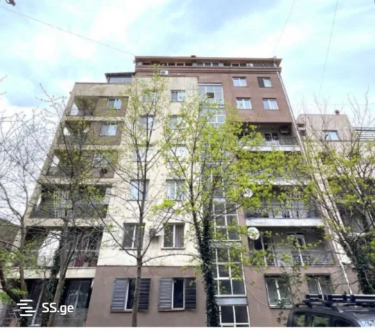 3-комнатная квартира в Тбилиси