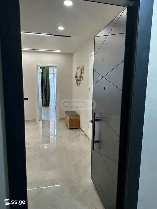 1+1 на Sherif Khimshiashvili St 18 Khimshiashvili District