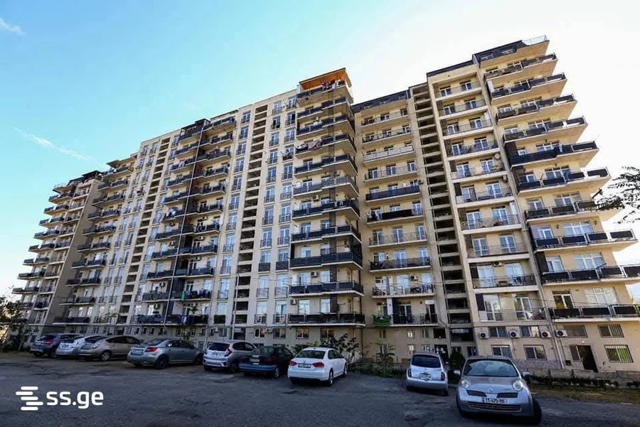 2-комнатная квартира Продаётся. Исани