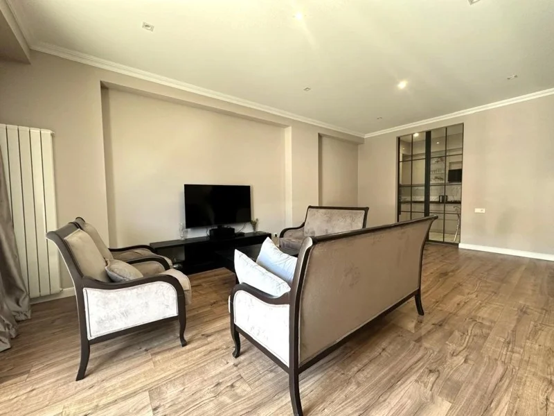Hausart Vake Park Plaza: 3-комнатная, 145.0 м²