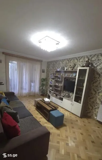 4-комнатная квартира Продаётся. Сабуртало