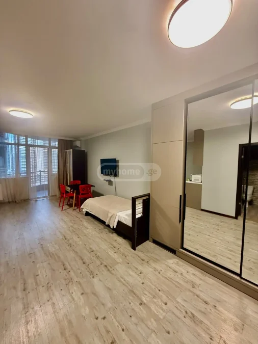 1+1 на Yalcin Star Residence Pirosmani Street 16ა ხიმშიაშვილის უბანი