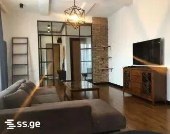 4-комнатная квартира в районе Ваке/Багеби, $2000