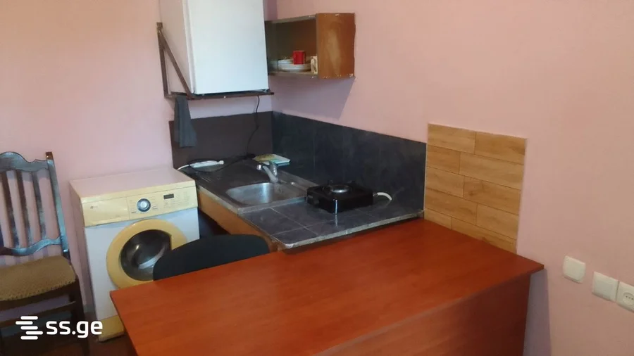 1 комната, ул. Мамия Аласания, $192