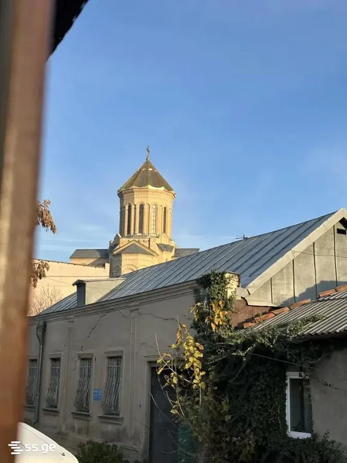 3-комнатная квартира в Тбилиси