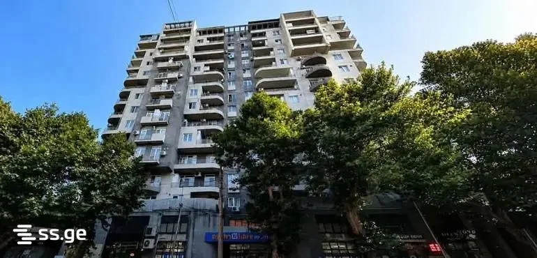 3-комнатная квартира Продаётся. Надзаладеви