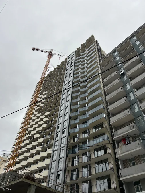 1+1 на აეროპორტის გზატ. 44 Airport District