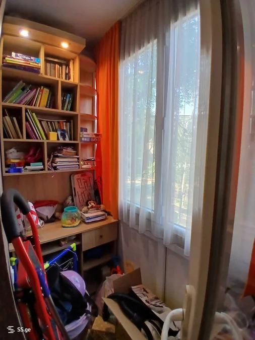 4 room Flat For Sale. Digomi