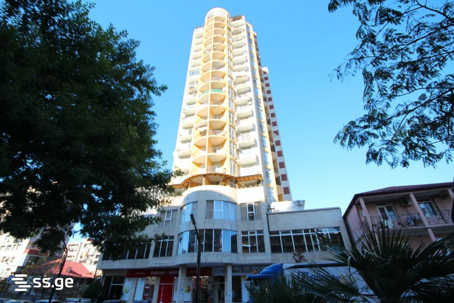 Коммерческое помещение на Bagrationi Residence Batumi ბაგრატიონის ქ. 130 Bagrationi District