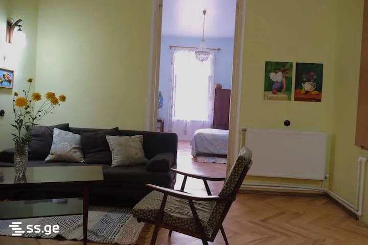 3-комнатная квартира в Тбилиси