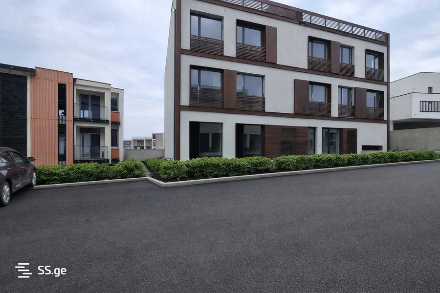 4 room Flat For Sale. Lisi lake