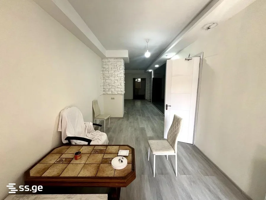 4 room Office For Sale. Vedzisi