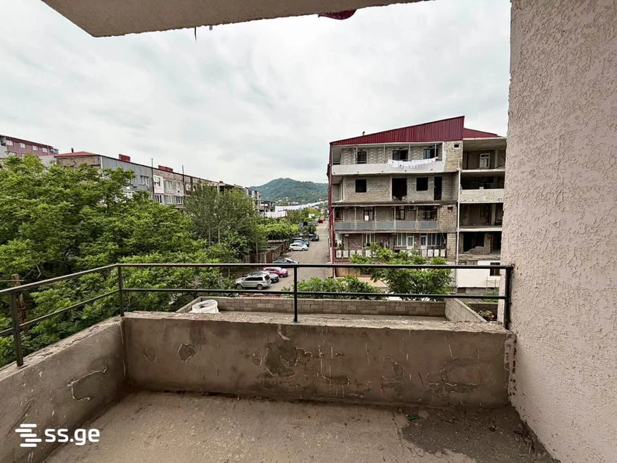 3-комнатная квартира в районе Кахабери