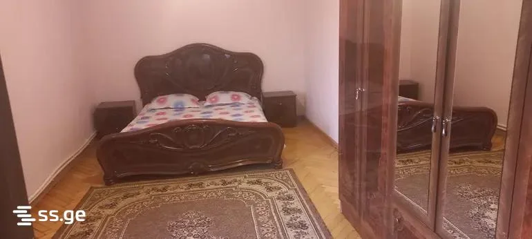 3-комнатная квартира в Тбилиси