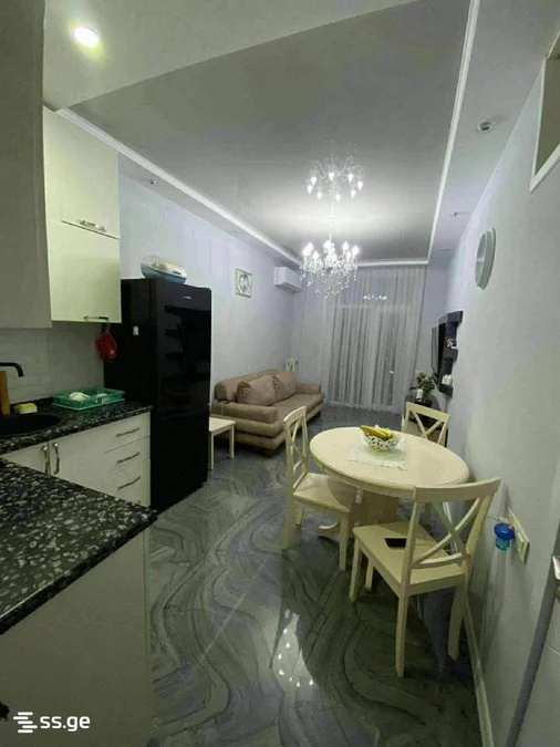 Коммерческое помещение на 7th Heaven Residence улица Шерифа Химшиашвили 53 Khimshiashvili District