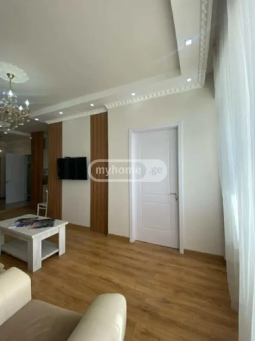 Долгосрочная аренда 3-комнатной квартиры в Rustaveli District