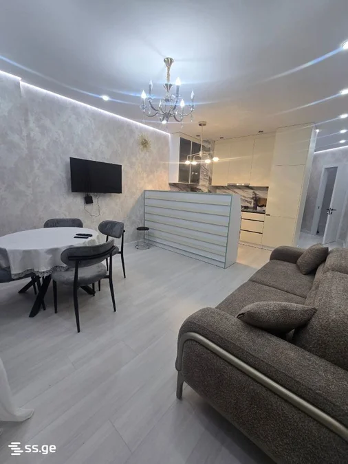 1+1 на Шосе Аэропорта 4 Airport District
