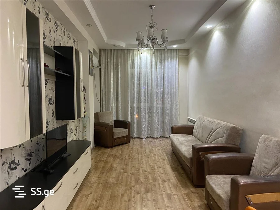 2 room Flat daily rent. Isani