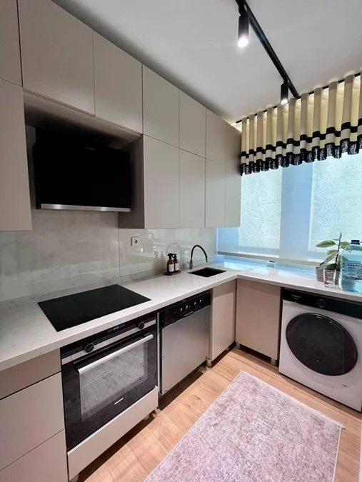 Резиденция «Восход солнца» : 3 комнаты, 65,0 м²