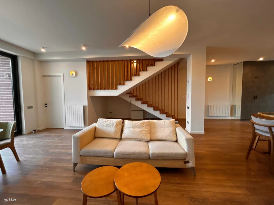 6 room Private House For Rent. Lisi lake