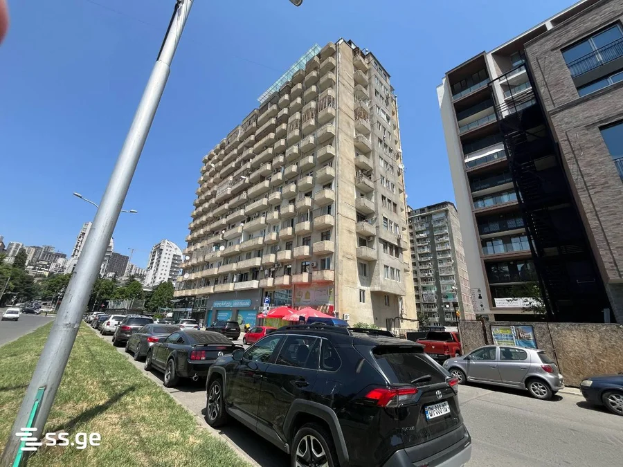 5-комнатная квартира на продажу. Сабуртало