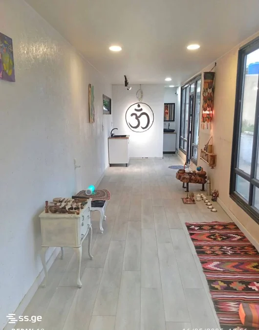 Офисное помещение на კახაბერი 10 Kakhaberi District