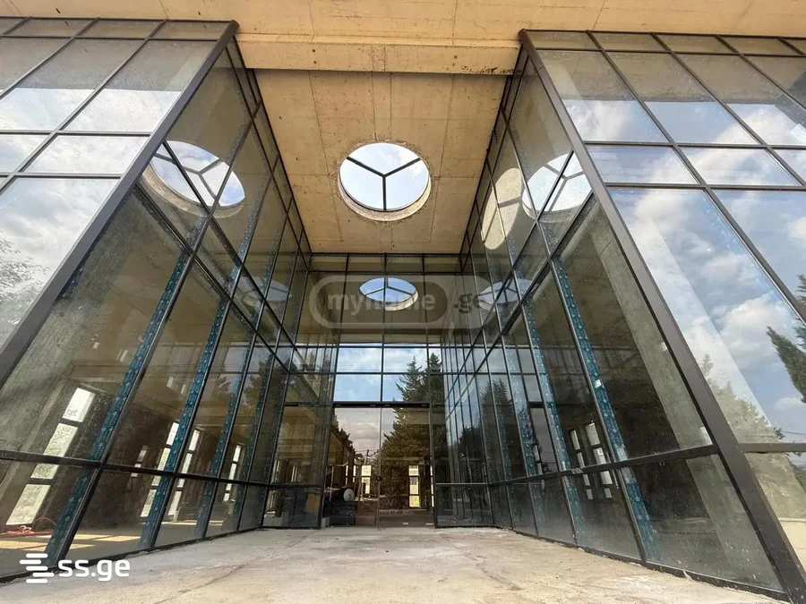 Commercial space For Rent. Digomi